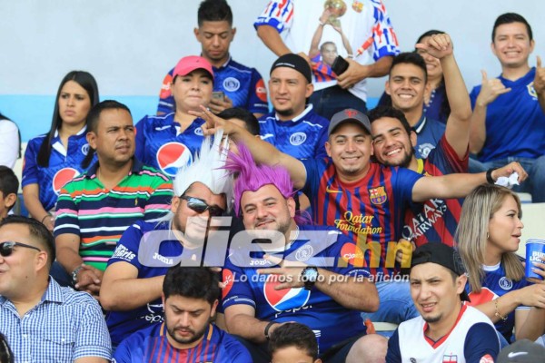 ¡Ambientazo! La gran fiesta en el estadio Nacional por ver a Ronaldinho