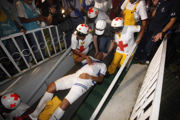 FOTOS: Las lesiones y golpes más dramáticas del fútbol hondureño