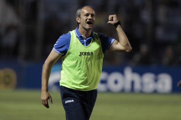 Conocé a los jugadores y entrenadores 'exóticos' que han llegado a Honduras