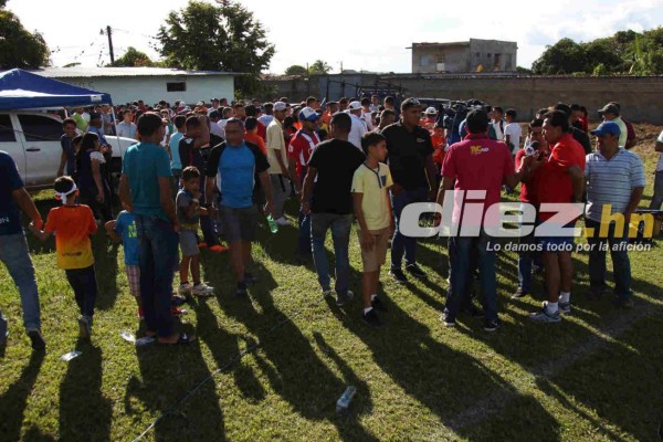 Olimpia se deja querer por la afición de El Paraíso en Copa Presidente