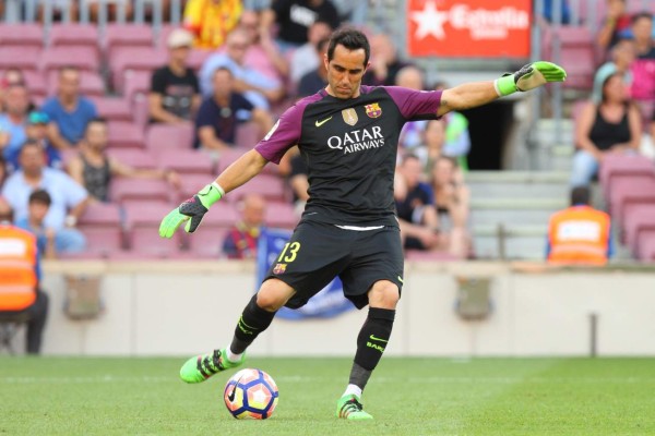 Barcelona: Los futbolistas que no quisieron dejar el equipo y se terminaron marchando, Ronaldo el último