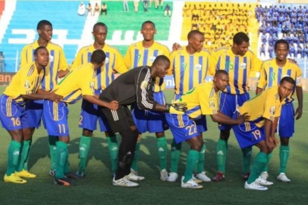 El Platense se mete entre los equipos con las formaciones más raras de la hsitoria