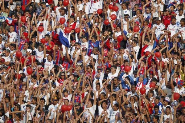 La gran Final se pinta de blanco en el estadio Nacional