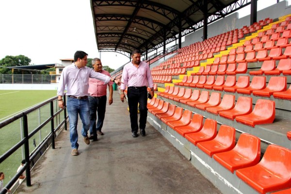 Así es el 'Muquita' Sánchez, estadio donde se jugará Tauro-Real España