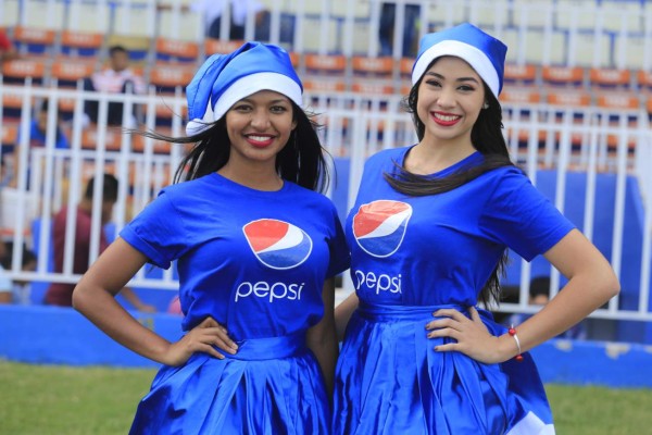 ¡BELLEZA! Las chicas que se robaron el show en los juegos de repechaje