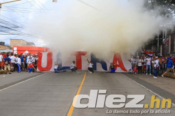 La Ultra Fiel se roba el show en el clásico Olimpia-Motagua