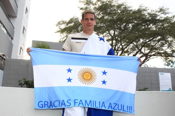 Motagua ya inició el proceso de naturalización de Jonathan Rougier