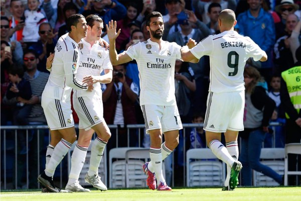 Real Madrid golea 9-1 a Granada y Cristiano Ronaldo hace historia