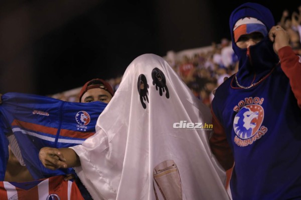 Chicas lindas, la tristeza del Motagua y Jerry Bengtson consolando a Emilio Izaguirre