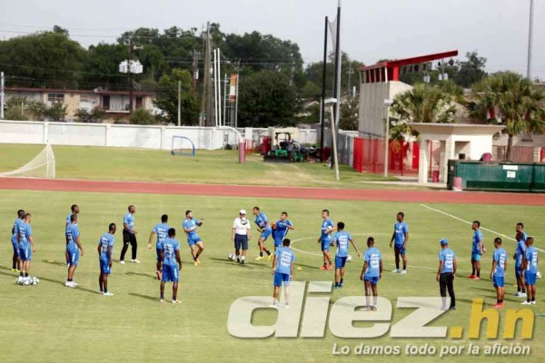 Honduras se prepara en Houston previo a enfrentar a México