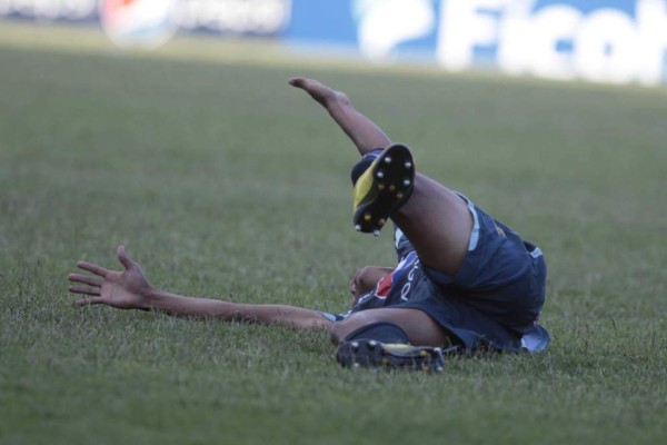 FOTOS: Las lesiones y golpes más dramáticas del fútbol hondureño