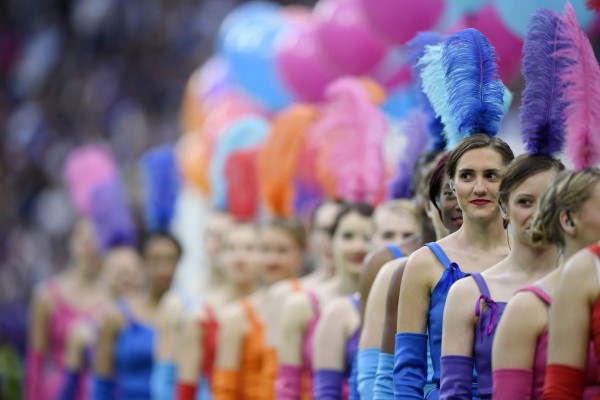 Así fue la espectacular inauguración de la Eurocopa de Francia 2016