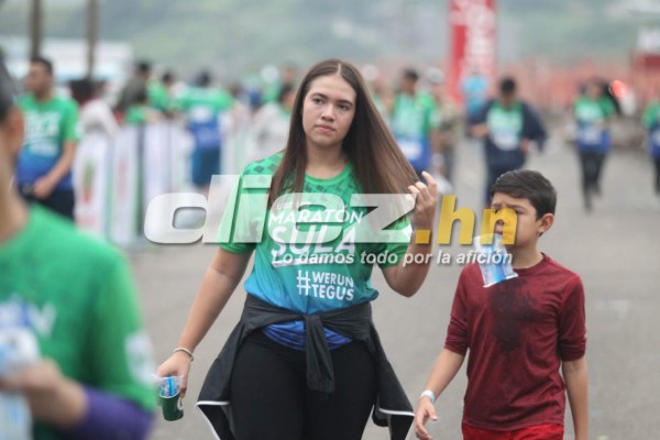 Gran fiesta: La belleza y todo el color que dejó la Sexta Maratón Sula 2017