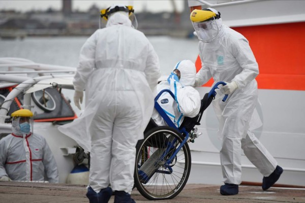 Greg Mortimer, el crucero que atracó en Montevideo con más de 100 casos de coronavirus