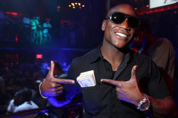 Las 50 locuras y fiestas inolvidables de Floyd Mayweather Jr