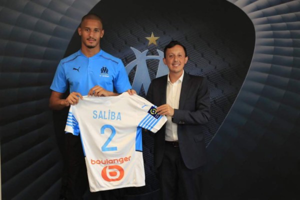 Mercado: Baja en el Real Madrid, el bombazo de Lewandowski y crack del Atlético al Barcelona