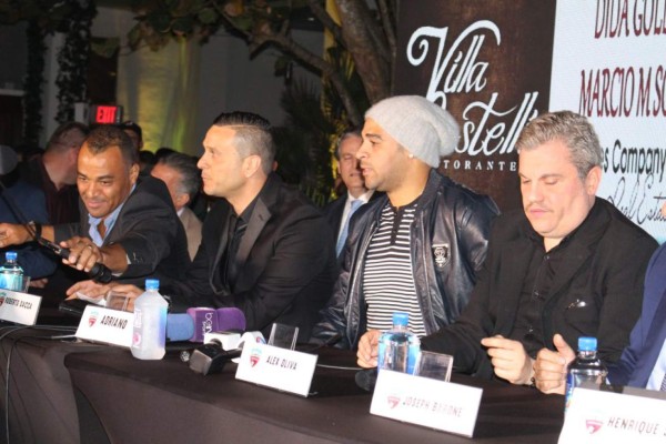 Así fue la presentación de Adriano con el Miami United FC