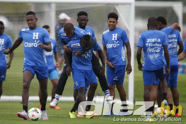Honduras se prepara de cara al debut contra Estados Unidos