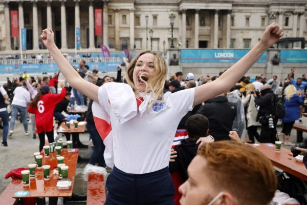Fotos: los invitados de lujo, preciosas chicas, alemanes hundidos y le dice adiós a la selección