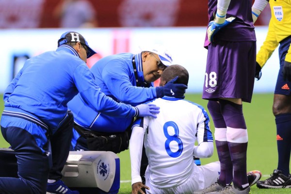 EN FOTOS: Noche para el olvido de Honduras en Vancouver