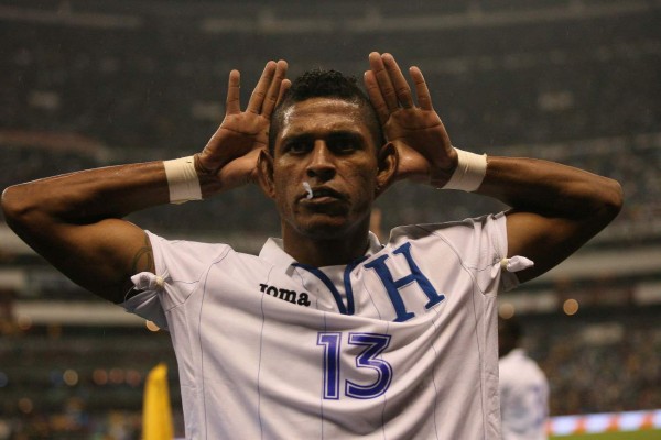 Las 10 fotos más recordadas del Aztecazo de Honduras a México