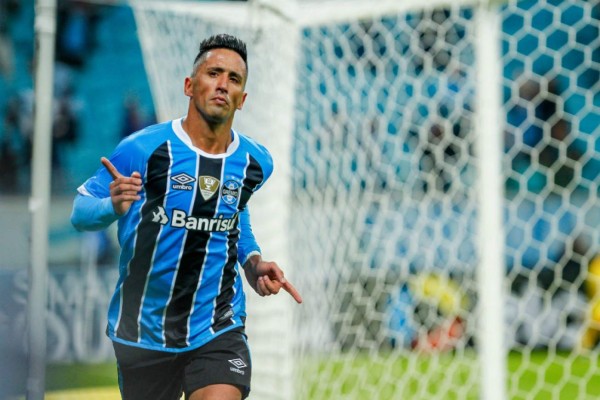 ¡Con ex del Real Madrid! El 11 ideal de jugadores que están sin equipo en este mercado de fichajes