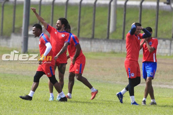 Entre bromas y risas: Así se preparó Olimpia previo a enfrentar a Marathón