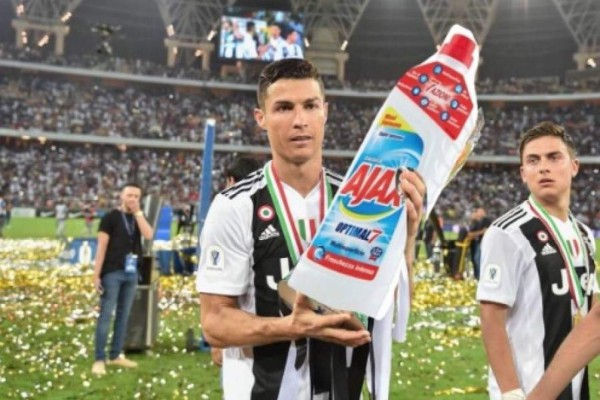 Los memes no perdonan a Cristiano Ronaldo luego de que Juventus perdiera final ante Lazio