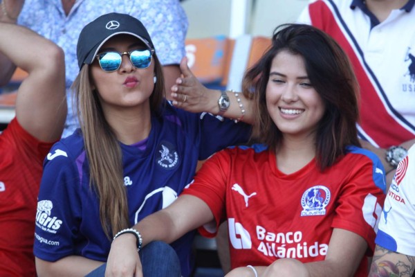 Las hermosas aficionadas que más se extrañan en los estadios de la Liga Nacional