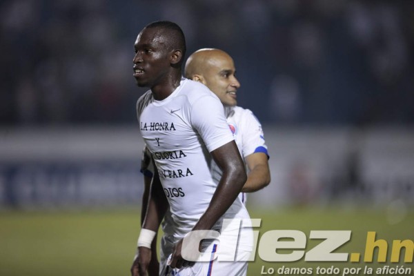 Olimpia venció al Portland 3-1 y clasifica a cuartos