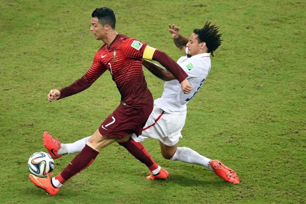 Cristiano Ronaldo sólo pudo mostrar su nuevo look ante Estados Unidos