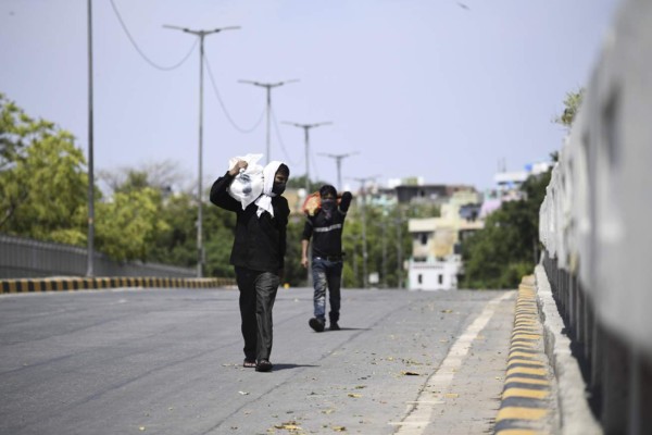 Calles desoladas y animales en las calles: Las postales que deja el coronavirus en el mundo