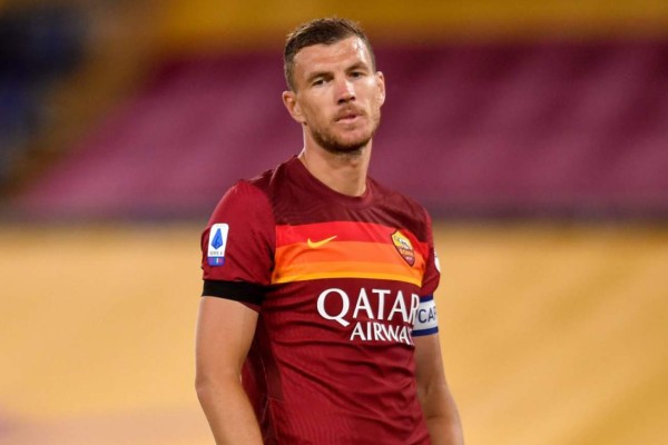 Mercado de fichajes: figura del PSG llegaría al Barcelona y en el Real Madrid preparan su salida