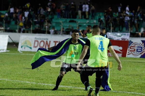¡Eufórica¡ La celebración de Nerlyn Membreño y el Olancho campeón de la Liga de Ascenso