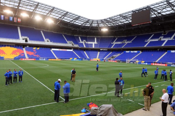 ¿Qué le dijo Pinto a Amado? Las imágenes de la visita de Honduras al Red Bull Arena