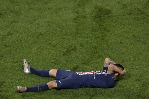 Neymar llora cuando toca la Copa, el dolor de Keylor y Neuer se ''roba'' las redes de la portería