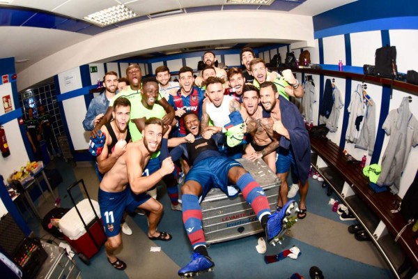 FOTOS: La bronca de Lopetegui y la frustración de los jugadores del Real Madrid