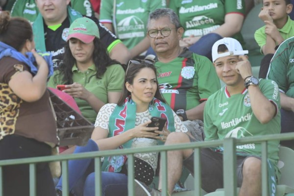 Clásico sampedrano hizo llegar muchas chicas lindas al Yankel Rosenthal