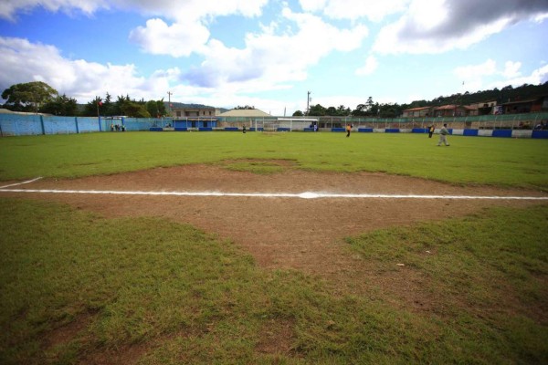 Los humildes estadios donde jugará el Grupo B del Ascenso en Honduras