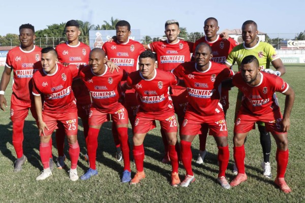 Mercado: Real España con renovación, Honduras con altas y legionario regresa tras dos años de retiro