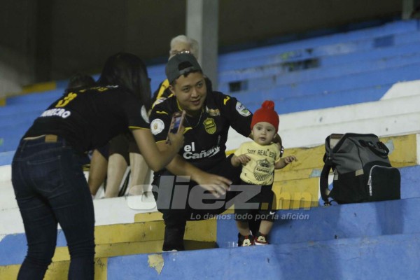 NO SE VIO EN TV: La chica del Iphone, el ambientazo en Choluteca y el retorno de la familia a los estadios