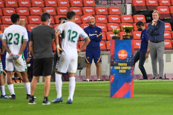 Barcelona en el Joan Gamper: El MVP del partido, el debutante y... ¿Qué leía Luis Suárez? &nbsp;&nbsp;