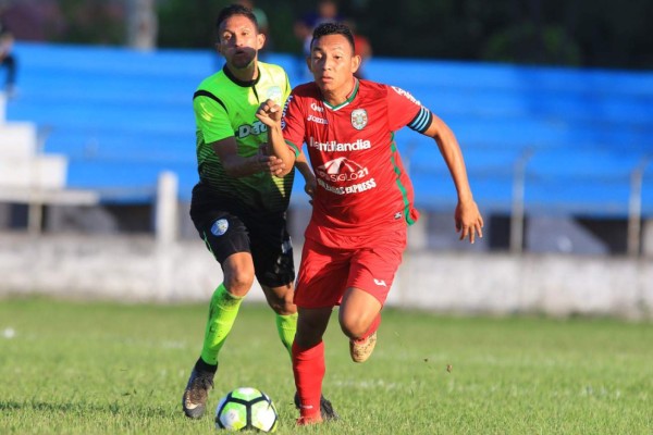 MERCADO: Juticalpa ficha portero, Motagua renueva jugador y Costly y Kevin Álvarez son noticia