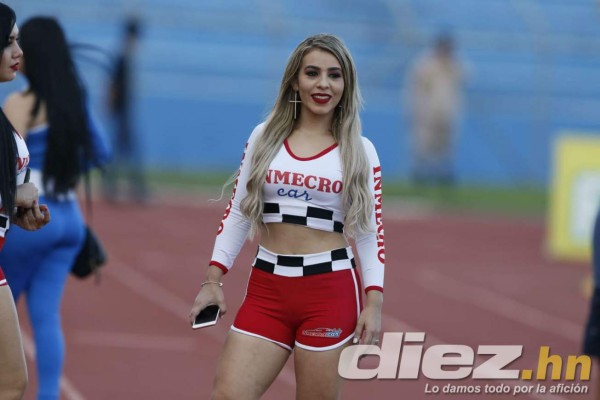 Las bellezas que llegaron al estadio Olímpico para el clásico Real España-Marathón