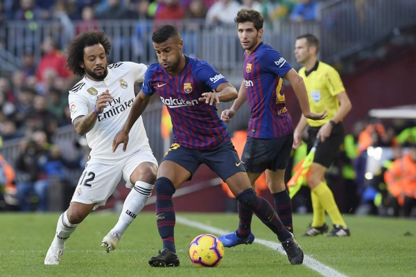 UNO A UNO: Suárez de los mejores clasificados del Barca en el clásico