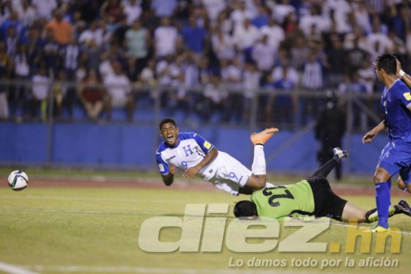 Las mejores imágenes del Honduras-El Salvador en el Olímpico