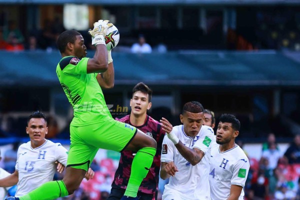 Fatídica noche: La frustración de los hondureños en el Azteca y el júbilo de los mexicanos tras goleada