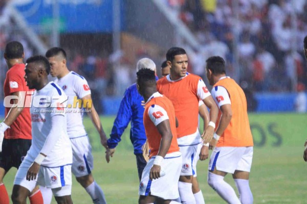 La tristeza de los jugadores del Olimpia tras perder la final ante Motagua