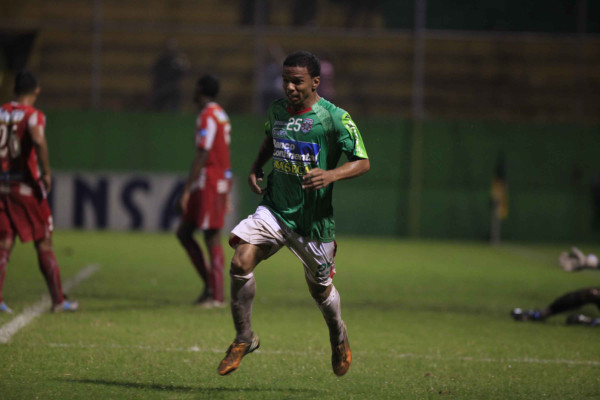 Marathón golea al Vida y se ubica tercero