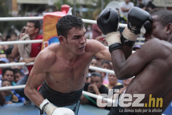El 'Escorpión” Ruiz vuelve a perder con el Nicaragüense Rafael Castillo,